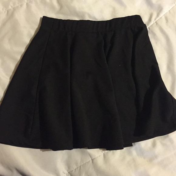 Black short skirt!