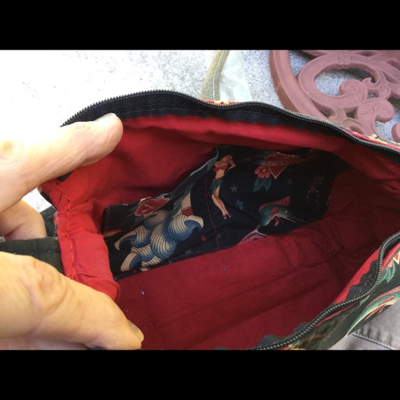 Custom Fabric Hand Bag View 3