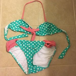 Bathing suit