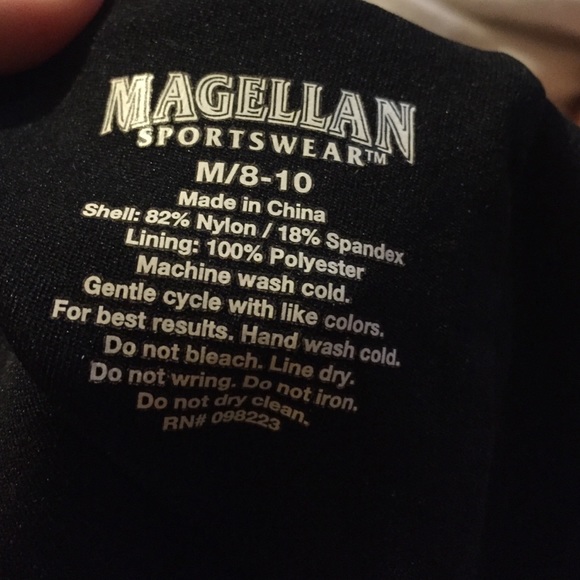 Spanks - Picture 3 of 3