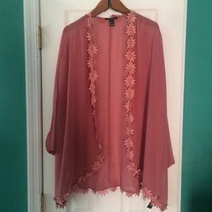 TRADED🌸 Forever 21 pink kimono floral