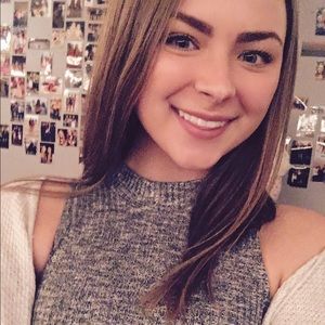 Meet your Posher, Leah