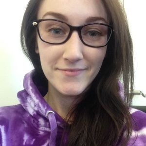 Meet your Posher, Sabrina