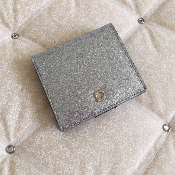 kate spade Handbags - Kate Spade Wallet
