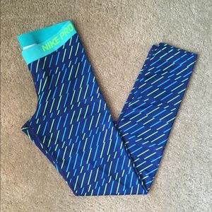 Nike dri fit leggings