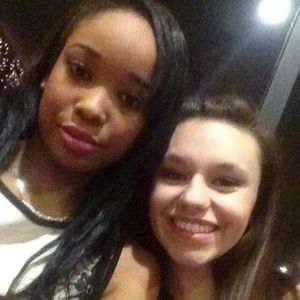 Meet your Posher, Roberta