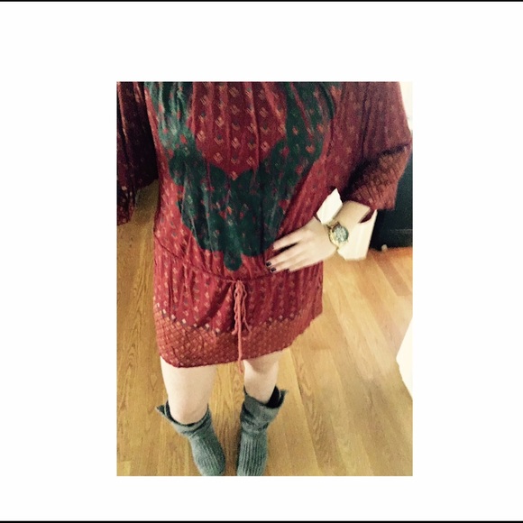 Language Tunic - Picture 3 of 3