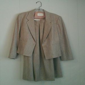 JR COLLECTIBLES vintage business suit