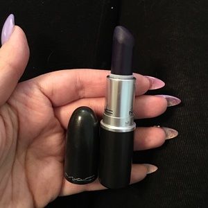 Mac nasty gal Gunner lipstick