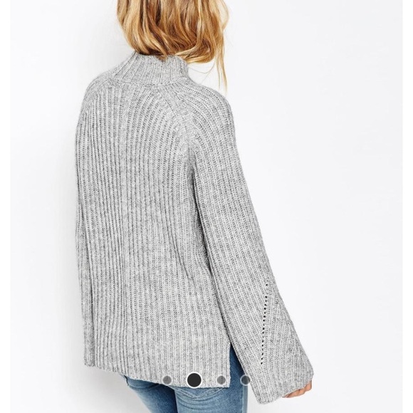 SOLD. ASOS Sweater - Picture 2 of 4