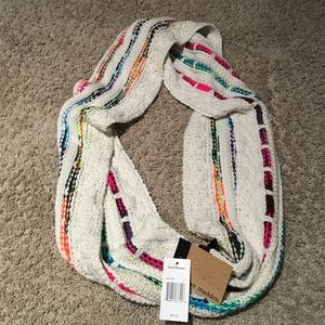 Steve Madden scarf