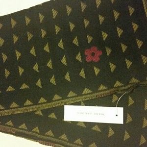 Marc Jacobs scarf