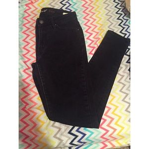 Women Levi's Skinny Jeans