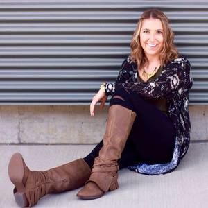 Meet your Posher, Lauren