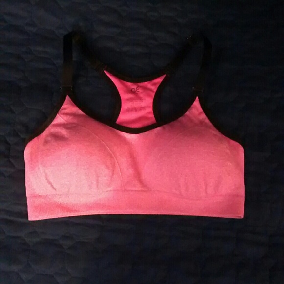 Hot pink sports Bra