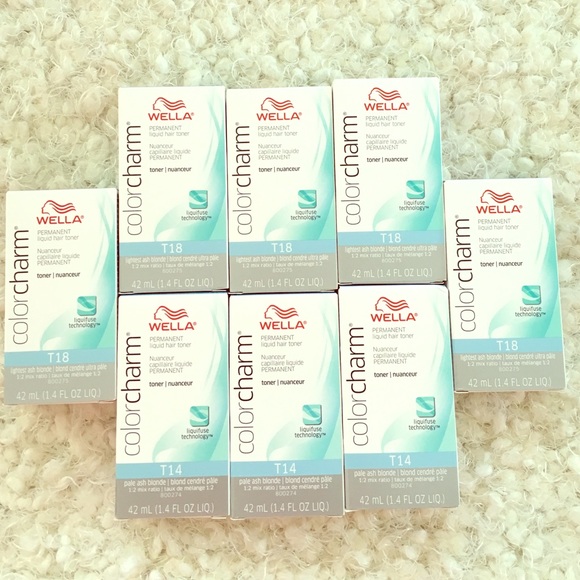 Four wella toners and sample size developer