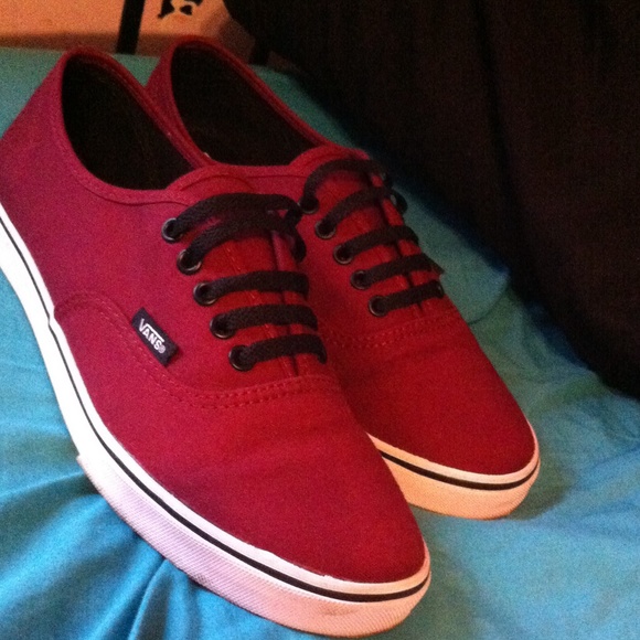 MAROON Vans.!