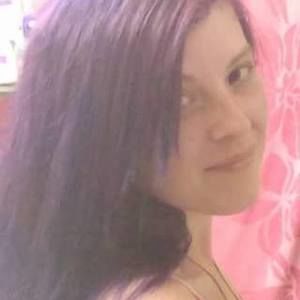 Meet your Posher, Alicia