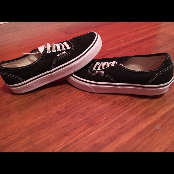 Black classic vans