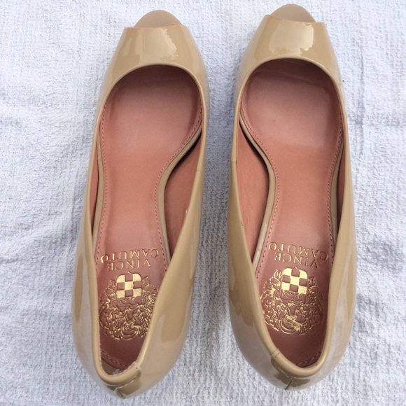 Vince Camuto Kira pump brand new 7.5