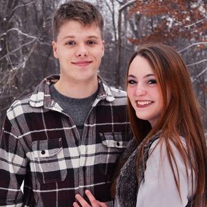 Meet your Posher, Kendra