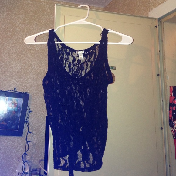 Sexy lace black crop top