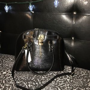 Brand new Black purse