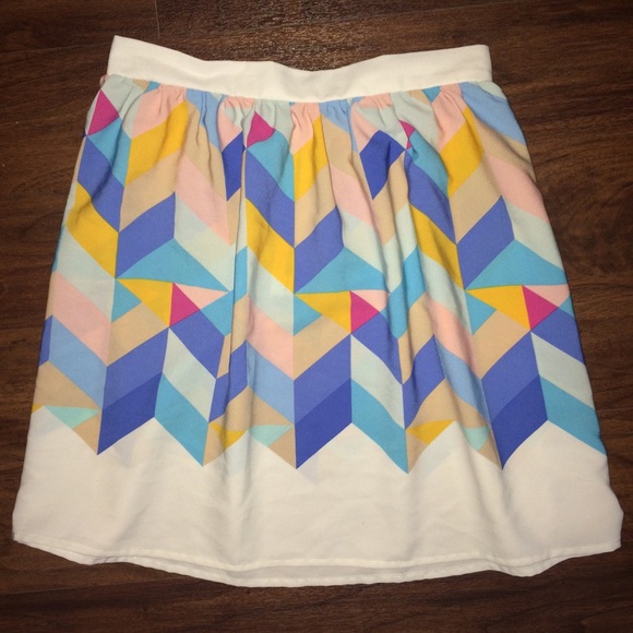 Colorful geometric skirt