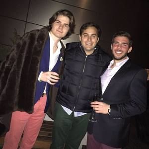 Meet your Posher, Carlos