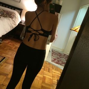 NWT Under Armour Studio Tie Back Sports Bra
