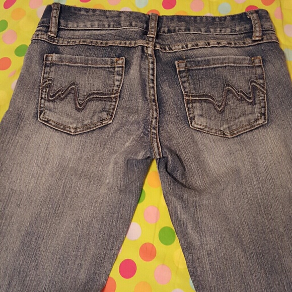 SOLD ON Ⓜ - Picture 3 of 4