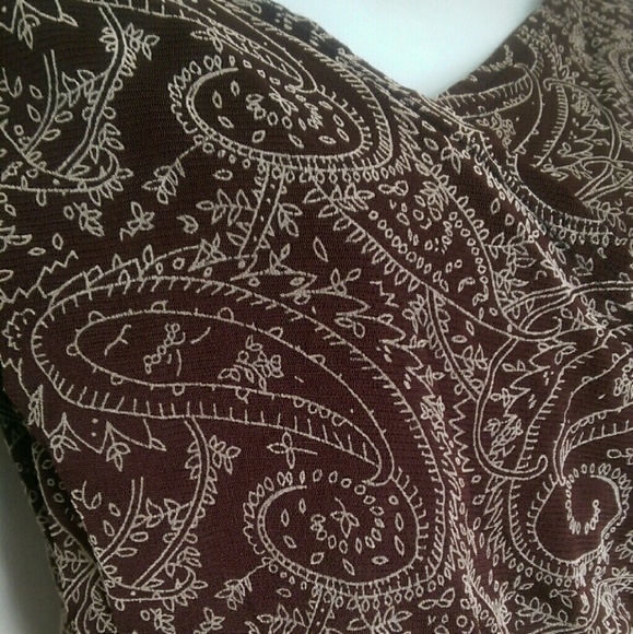 Elegant long brown paisley blouse - Picture 3 of 4