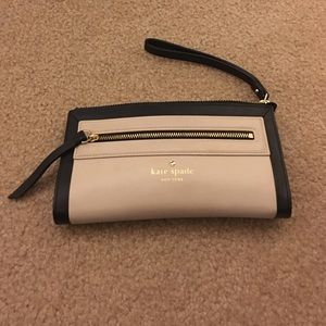 Kate spade wristlet