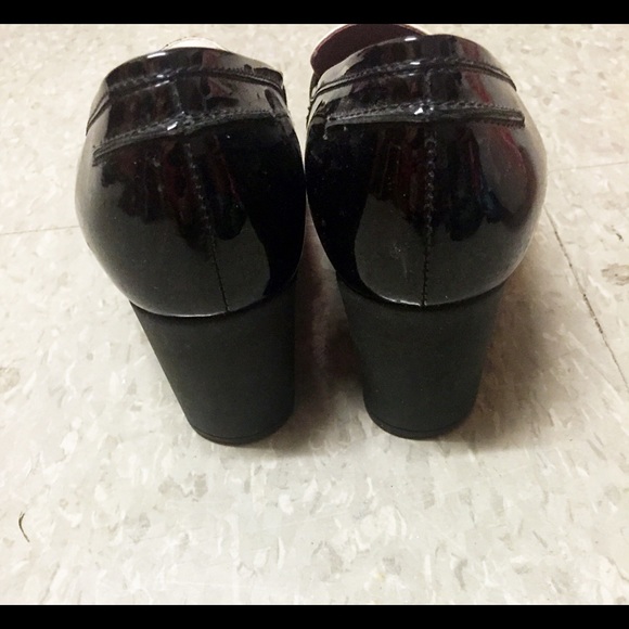 Shoes - Picture 3 of 3
