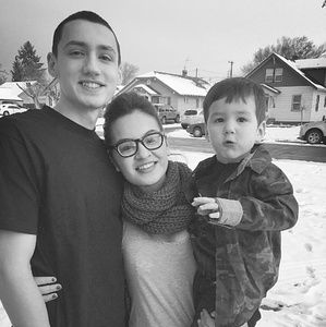 Meet your Posher, Daniela