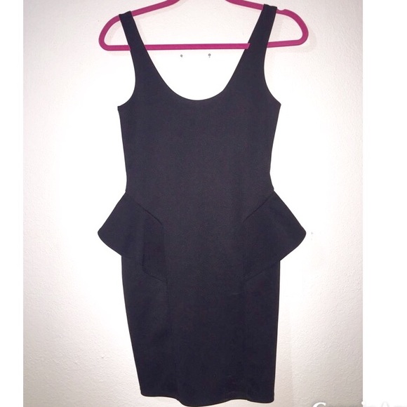 😎City streets peplum black dress🤓 - Picture 1 of 2