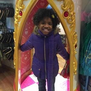 Meet your Posher, Alexander