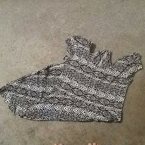 Black and white patterned dress