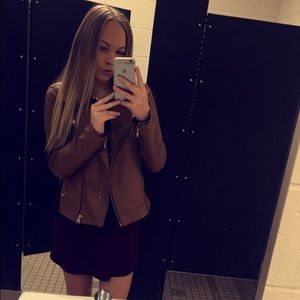 Meet your Posher, Katlynn
