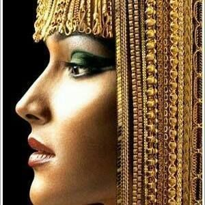 Meet your Posher, Bonita