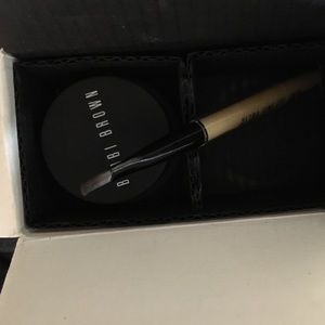 Small Bobbi brown kit