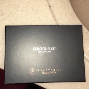 Anastasia contour kit