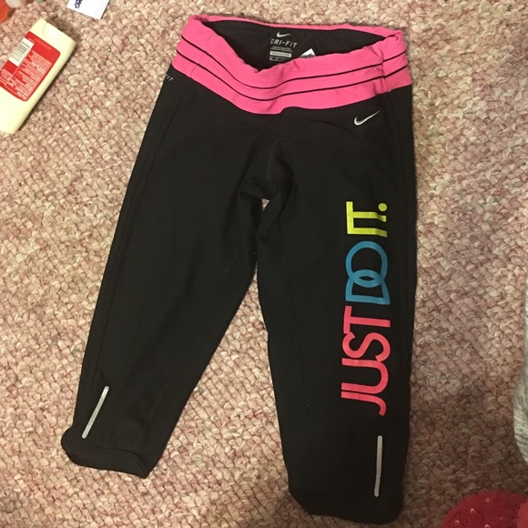 Nike crop legging