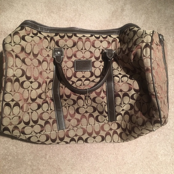 Large coach duffel bag