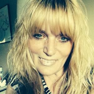 Meet your Posher, Yvonne