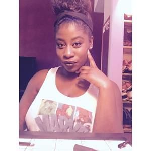 Meet your Posher, Alexandra