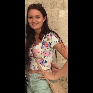 Meet your Posher, Christina