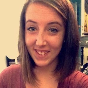 Meet your Posher, Amie