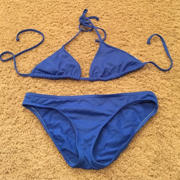 ABS Allen Schwartz bikini