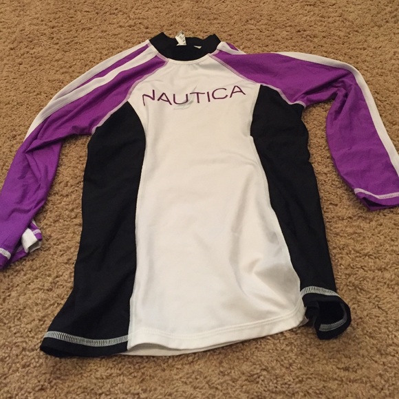 Nautica rash-guard
